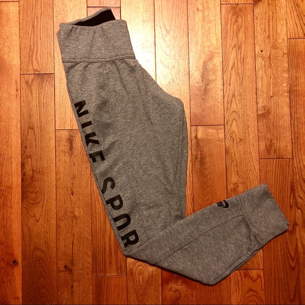 Nike Sportswear Joggers